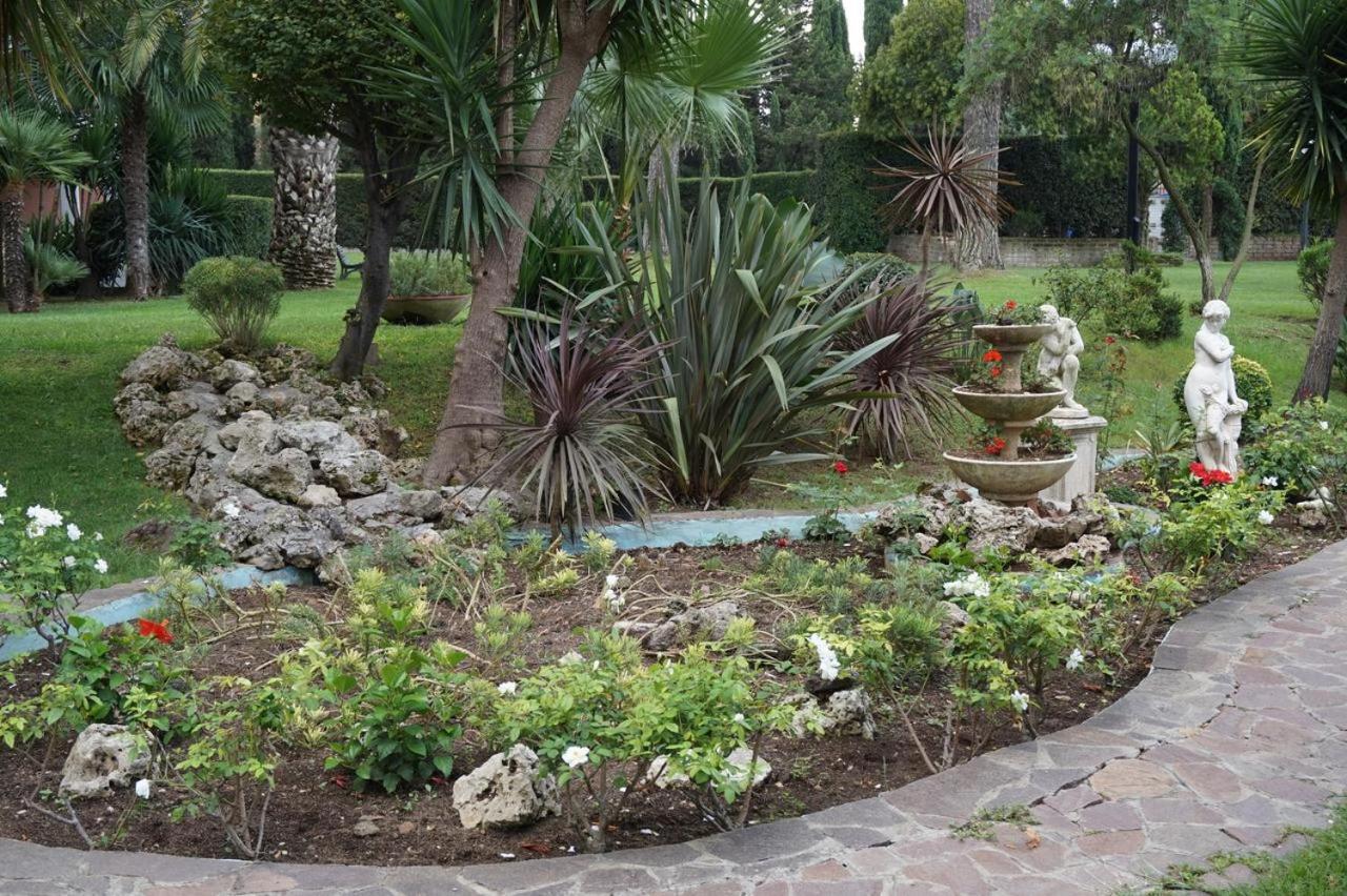 רומא Parco Tirreno Hotel מראה חיצוני תמונה
