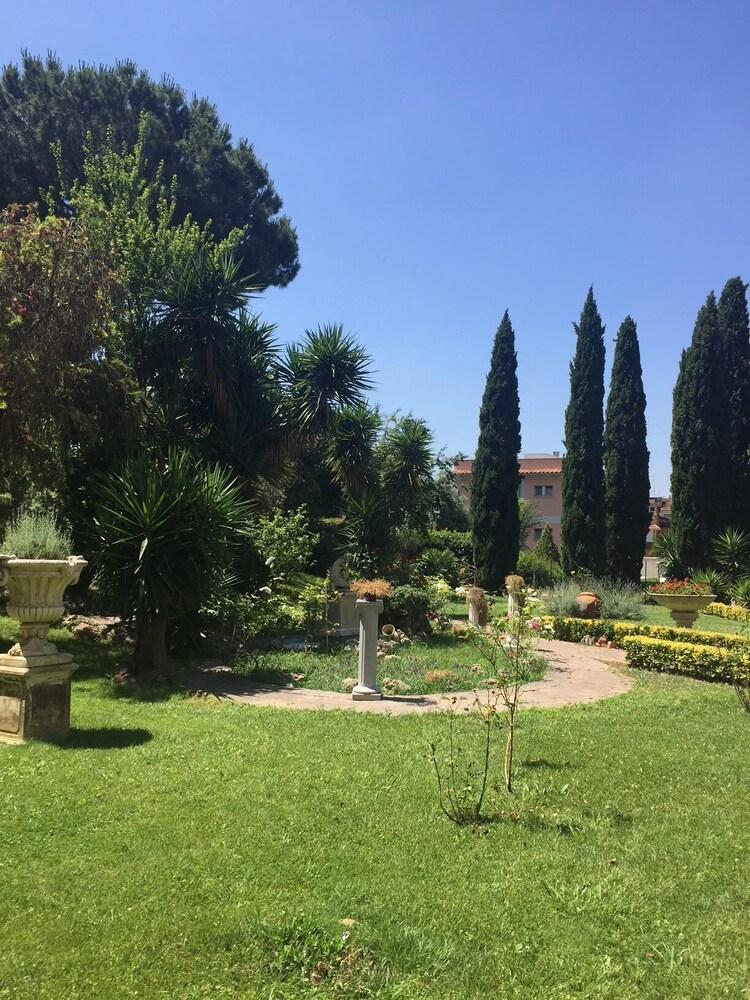 רומא Parco Tirreno Hotel מראה חיצוני תמונה