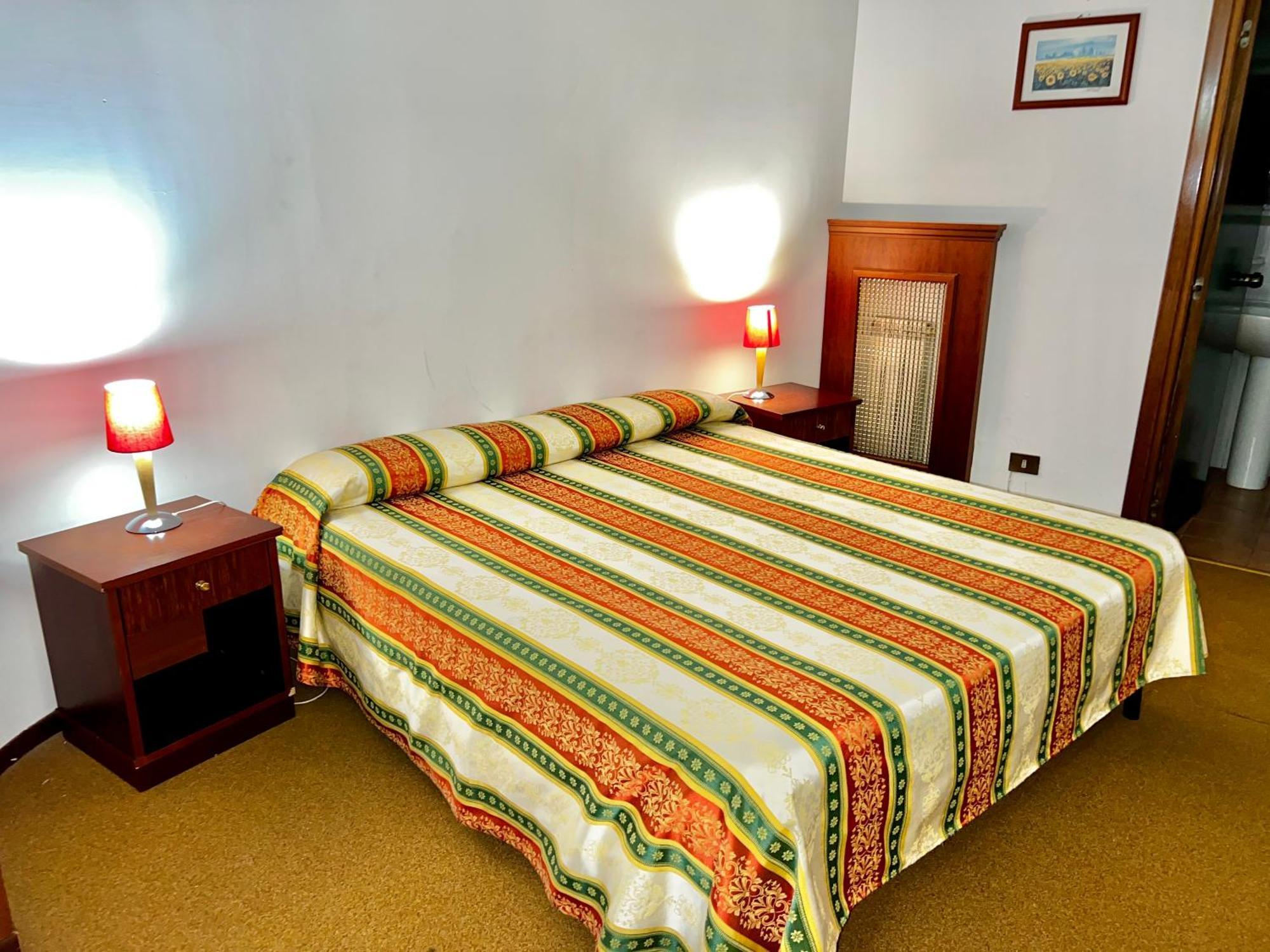 רומא Parco Tirreno Hotel מראה חיצוני תמונה