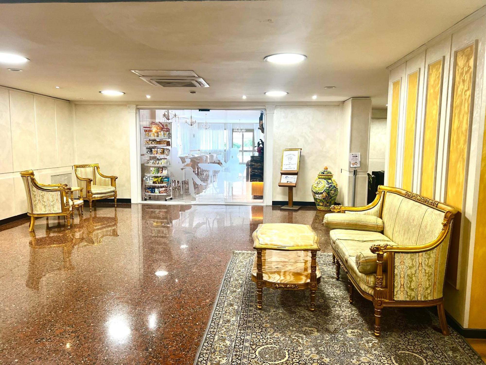 רומא Parco Tirreno Hotel מראה חיצוני תמונה