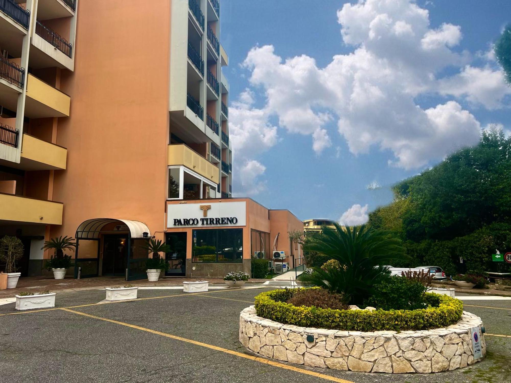 רומא Parco Tirreno Hotel מראה חיצוני תמונה