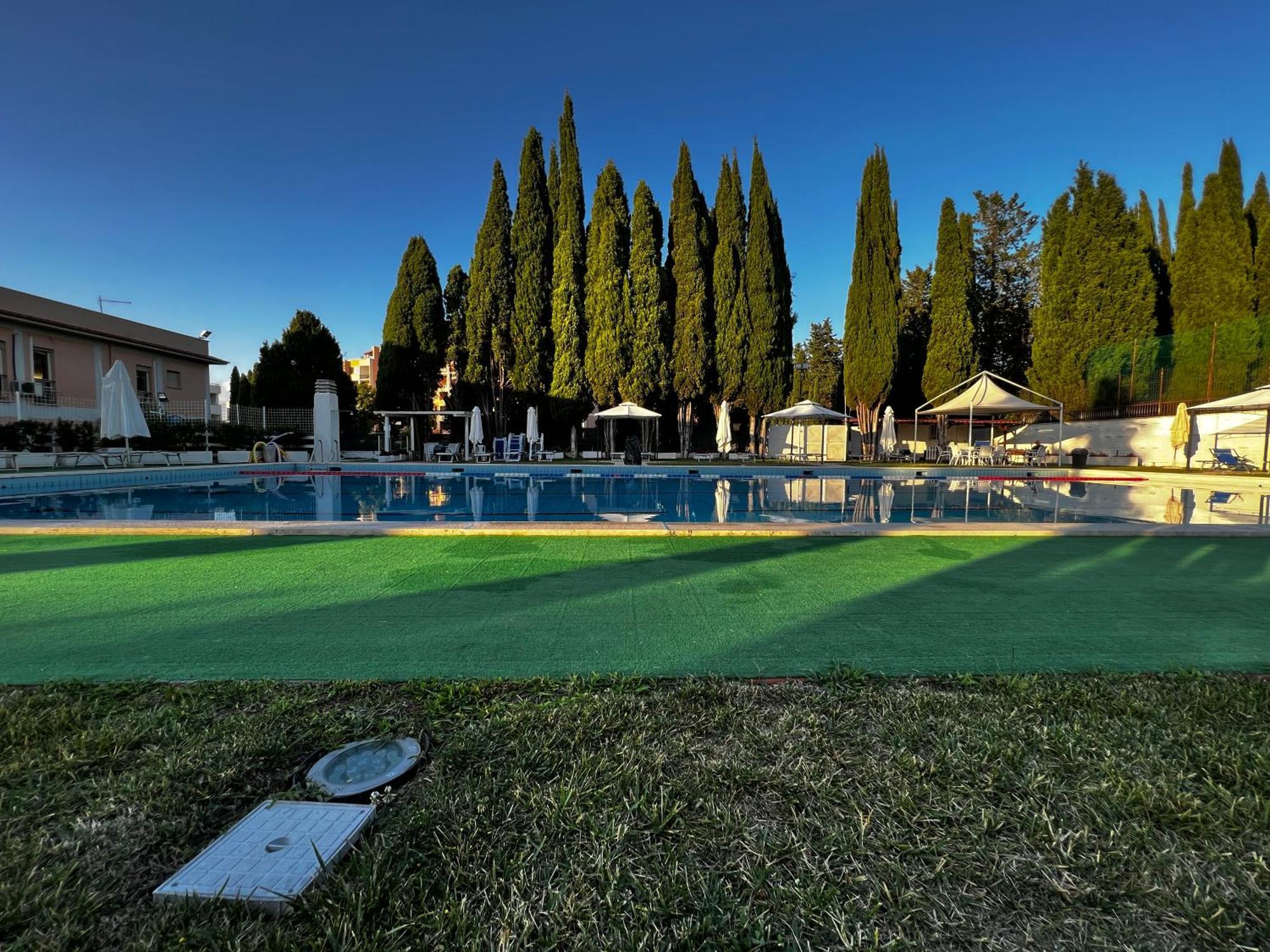 רומא Parco Tirreno Hotel מראה חיצוני תמונה